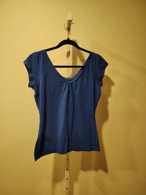 Arizona Jean Company Junior's Top Size Large Blue V-Neck Cap Sleeve Short Sleeve